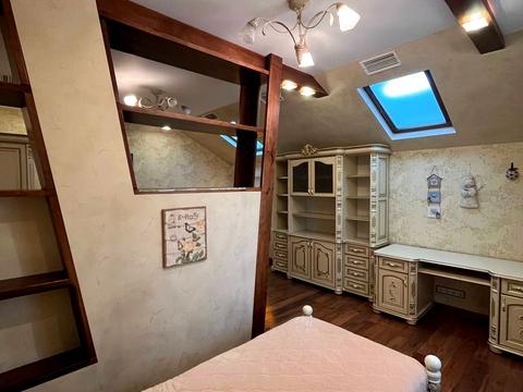 будинок за адресою Авіаторів, 5