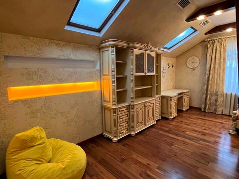 будинок за адресою Авіаторів, 5