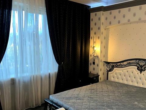 будинок за адресою Авіаторів, 5