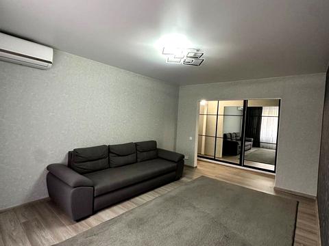 квартира за адресою Микільсько-Слобідська вул., 4