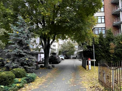 квартира за адресою Князів Острозьких вул. (Московська), 17/2