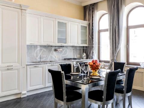 квартира по адресу Шота Руставели ул., 32