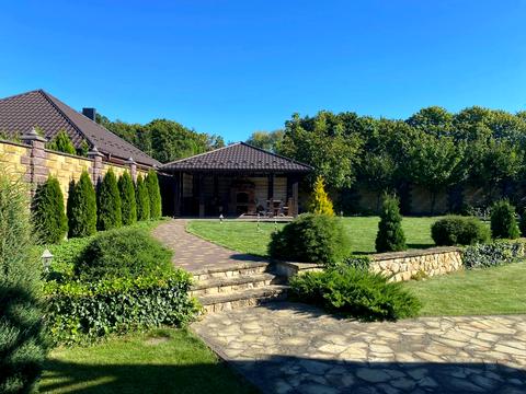 дом по адресу свободи, 22