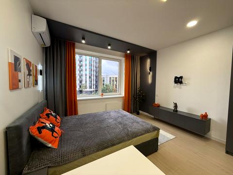 квартира за адресою Героїв Небесної Сотні просп., 16/10