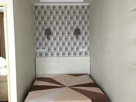 квартира за адресою Середньофонтанська вул., 35