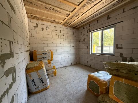 дом по адресу Меліоративна