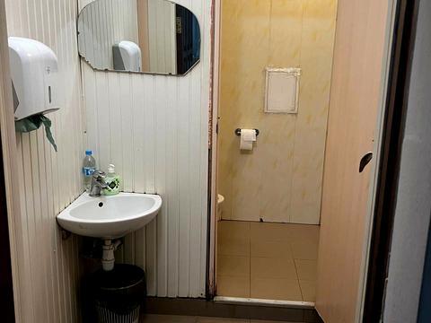 комерційна за адресою Чоколівський бульв., 10