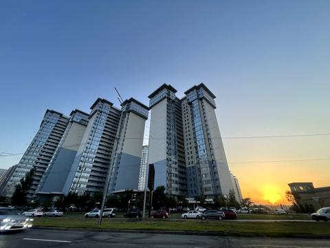 квартира за адресою Дніпровська набережна вул., 14-А