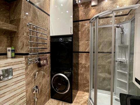 квартира за адресою Дніпровська набережна вул., 14-А