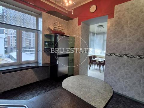 квартира по адресу Вячеслава Липинского ул. (Чапаева), 11