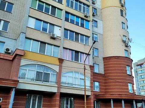 комерційна за адресою Шолуденка вул., 6-Г