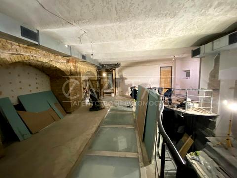 комерційна за адресою Еспланадна вул., 2а