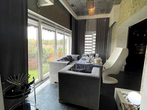 будинок за адресою Авіаторів, 5