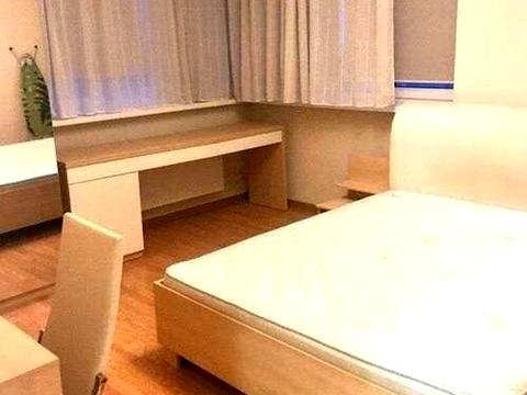 квартира за адресою Феодосійська вул., 2-Л