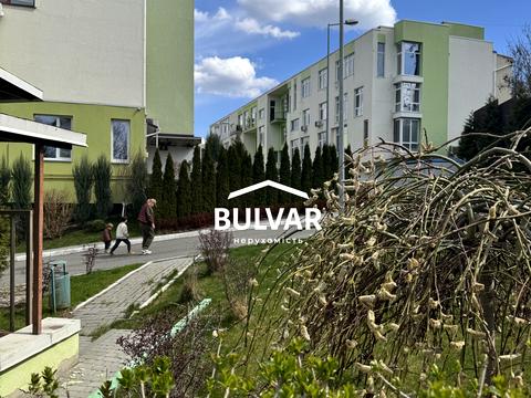 квартира за адресою Липова вул. (Синельникова), 8