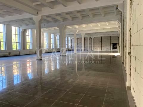 комерційна за адресою Глибочицька вул., 17-Д