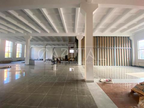 комерційна за адресою Глибочицька вул., 17-Д