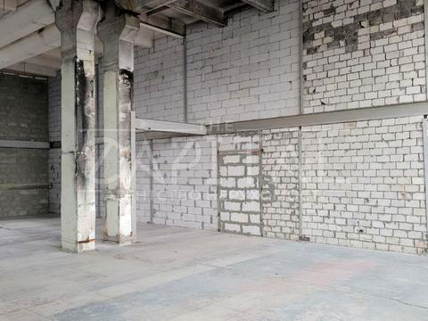 комерційна за адресою Кирилівська вул. (Фрунзе), 104