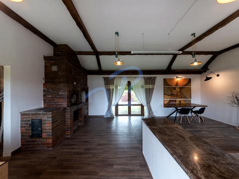 дом по адресу Перемоги, 10