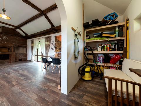 дом по адресу Перемоги, 10