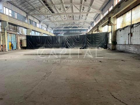 комерційна за адресою Вацлава Гавела бульв. (Івана Лепсе), 16