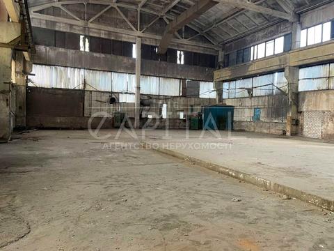 комерційна за адресою Вацлава Гавела бульв. (Івана Лепсе), 16