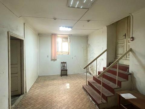 комерційна за адресою Олександра Кониського вул. (), 3