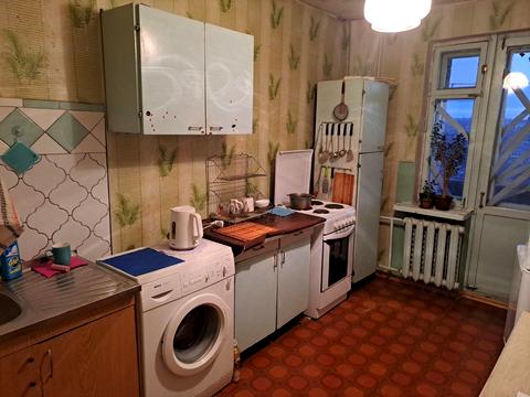 квартира по адресу Червоний Камінь жм, 3