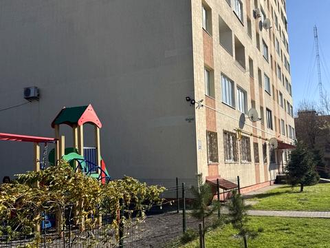 квартира по адресу Василия Сухомлинского ул., 14