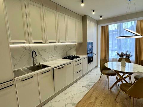 квартира за адресою Височана вул., 18