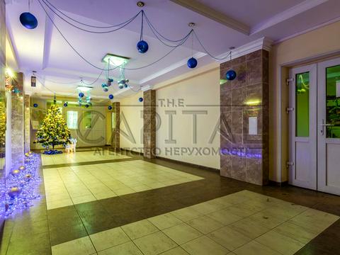 комерційна за адресою Левка Лук'яненка вул. (Маршала Тимошенка), 29