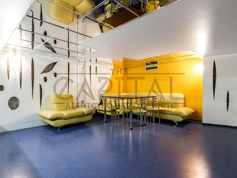 комерційна за адресою Левка Лук'яненка вул. (Маршала Тимошенка), 29