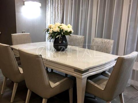 будинок за адресою Леоніда Бірюкова бульв.