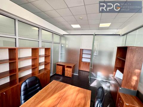 комерційна за адресою Миколи Міхновського бульв. (Дружби Народів), 13