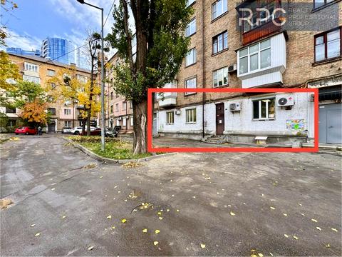 коммерческая по адресу Николая Михновского бульв. (Дружбы Народов), 13