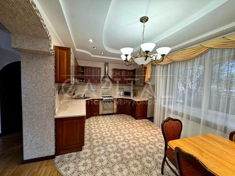 дом по адресу пгт. Козин, Киевская ул.