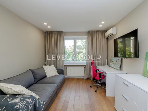 квартира за адресою Костянтинівська вул., 51