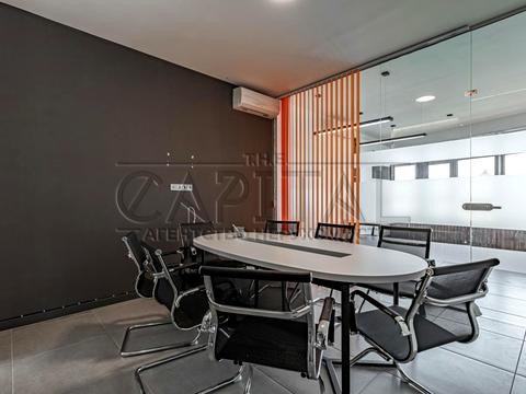 комерційна за адресою Кловський узвіз (Кловський), 7a