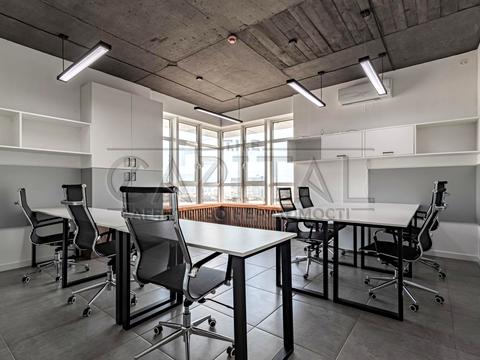 комерційна за адресою Кловський узвіз (Кловський), 7a