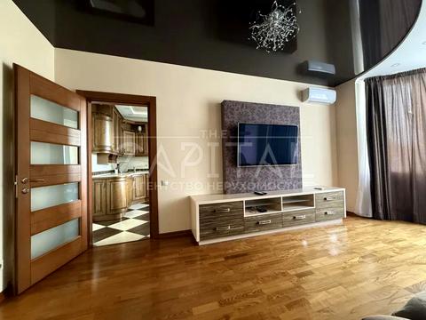 квартира по адресу Киев, Салютная ул., 1-Б