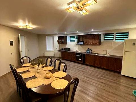 коммерческая по адресу Буковина, 19