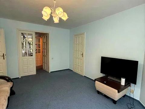 коммерческая по адресу Буковина, 19