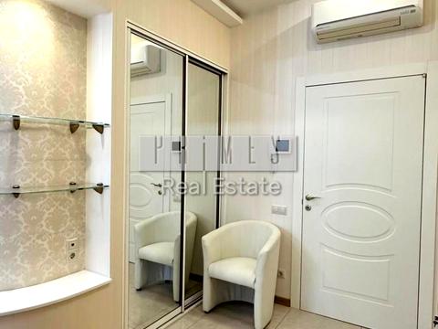 квартира по адресу Андрея Верхогляда ул. (Михайла Драгомирова), 5