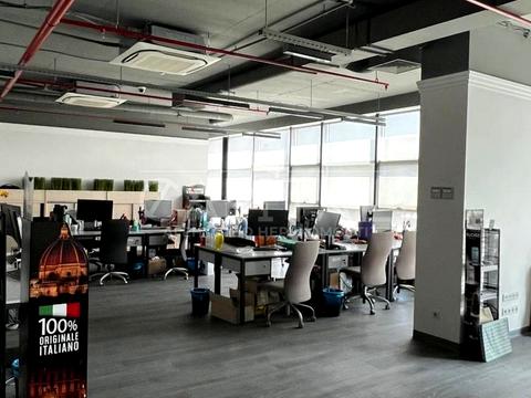 коммерческая по адресу Степана Бандеры просп. (Московський), 10-В