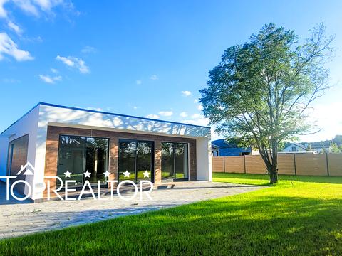 дом по адресу п. Лесное, Лісна