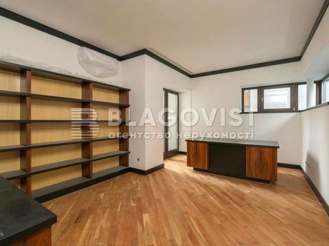 дом по адресу Локомотивная ул.