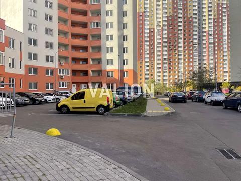 квартира за адресою Милославська вул., 18