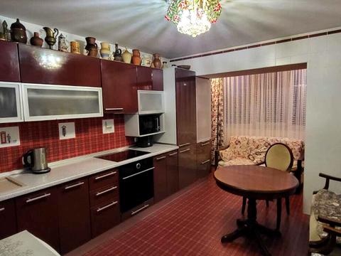 квартира за адресою Захисників України вул. (1-го Травня), 19