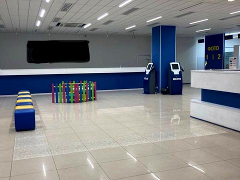 комерційна за адресою Павла Нірінберга вул. (Баумана), 10