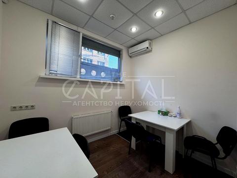 комерційна за адресою Олени Теліги вул., 5-Б